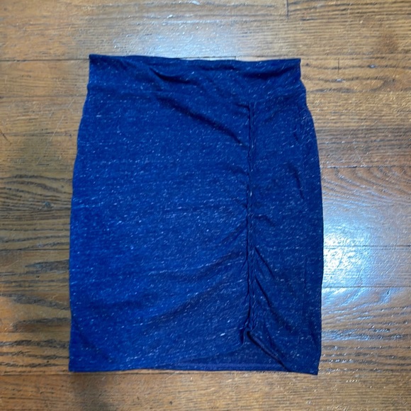 Free People Dresses & Skirts - NWOT Free People stretch bodycon skirt. Size xs